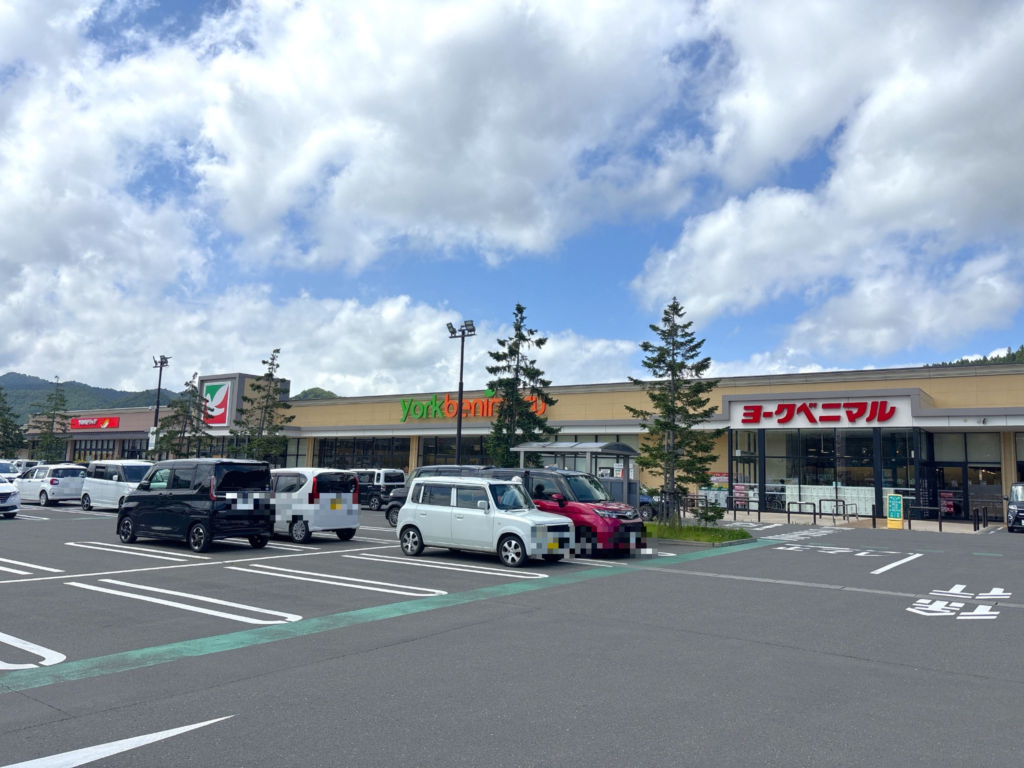 ヨークベニマル茂庭店